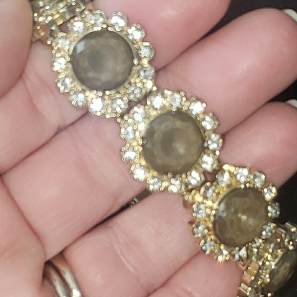 Gold Tone Stretch Bracelet Cabochons & Rhinestones - Picture 8 of 11